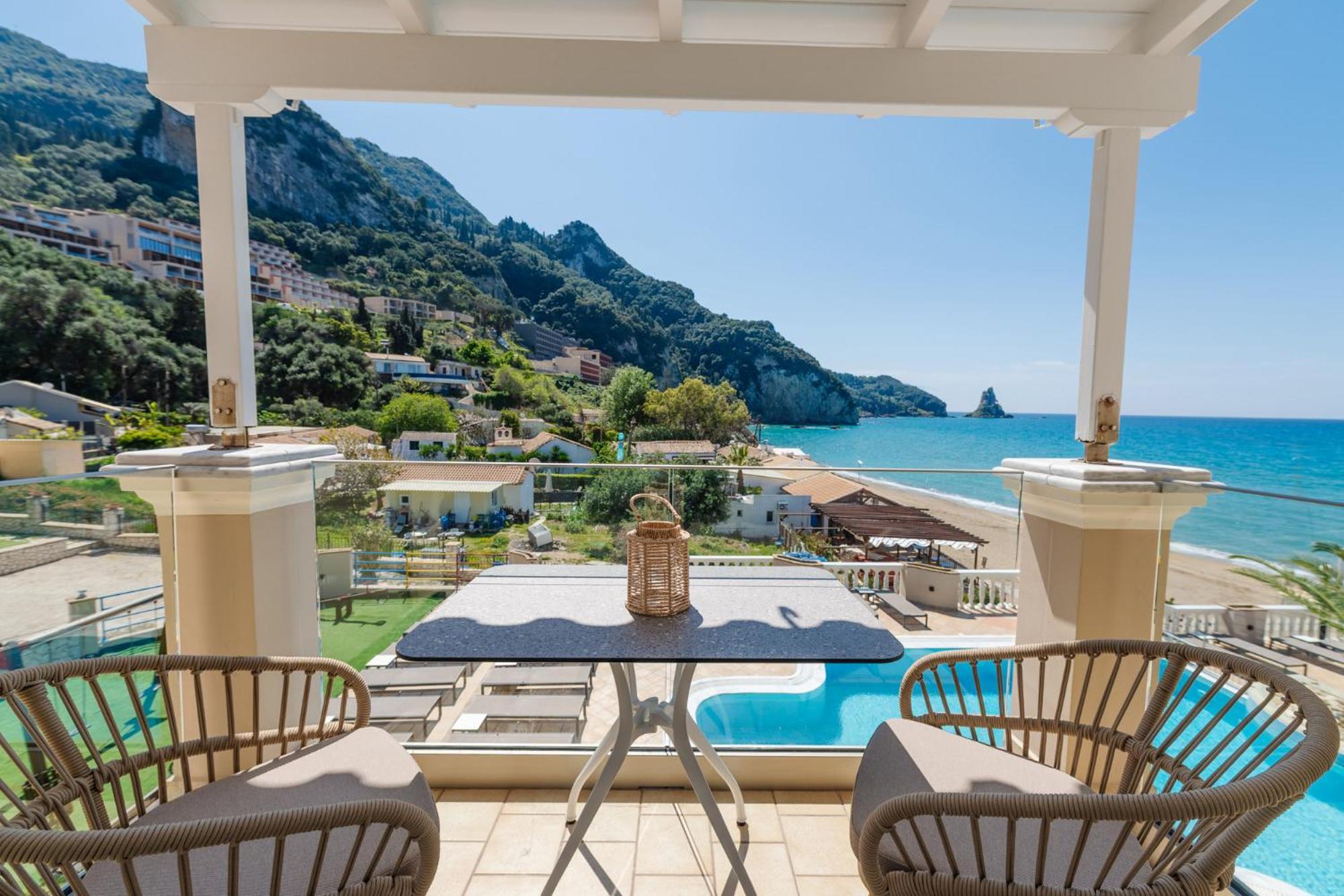 Sea Breeze Hotel & Apartments Agios Gordios  Exteriör bild