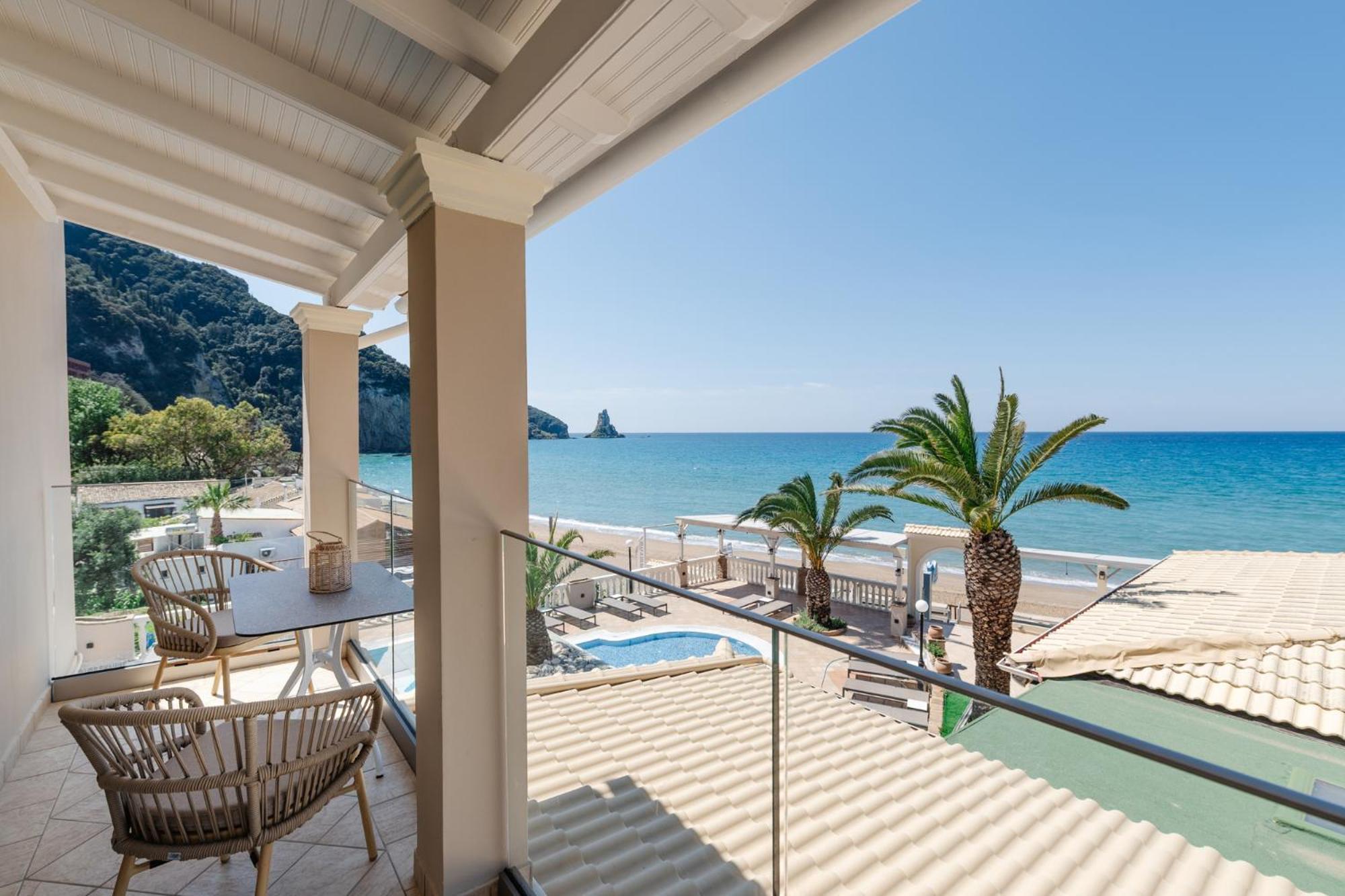 Sea Breeze Hotel & Apartments Agios Gordios  Exteriör bild